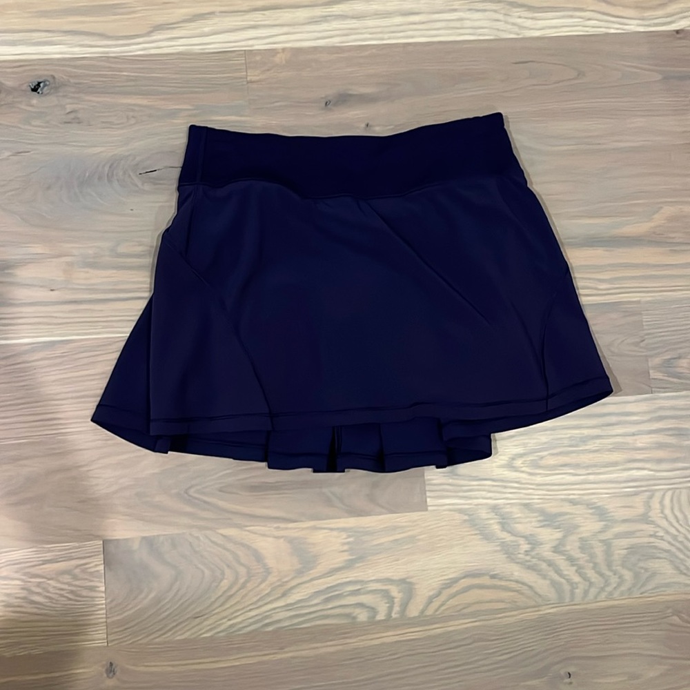 Lululemon Size 4 Tall Pace Rival Skirt